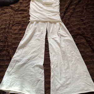 Omgirl white wide leg skirted yoga pants